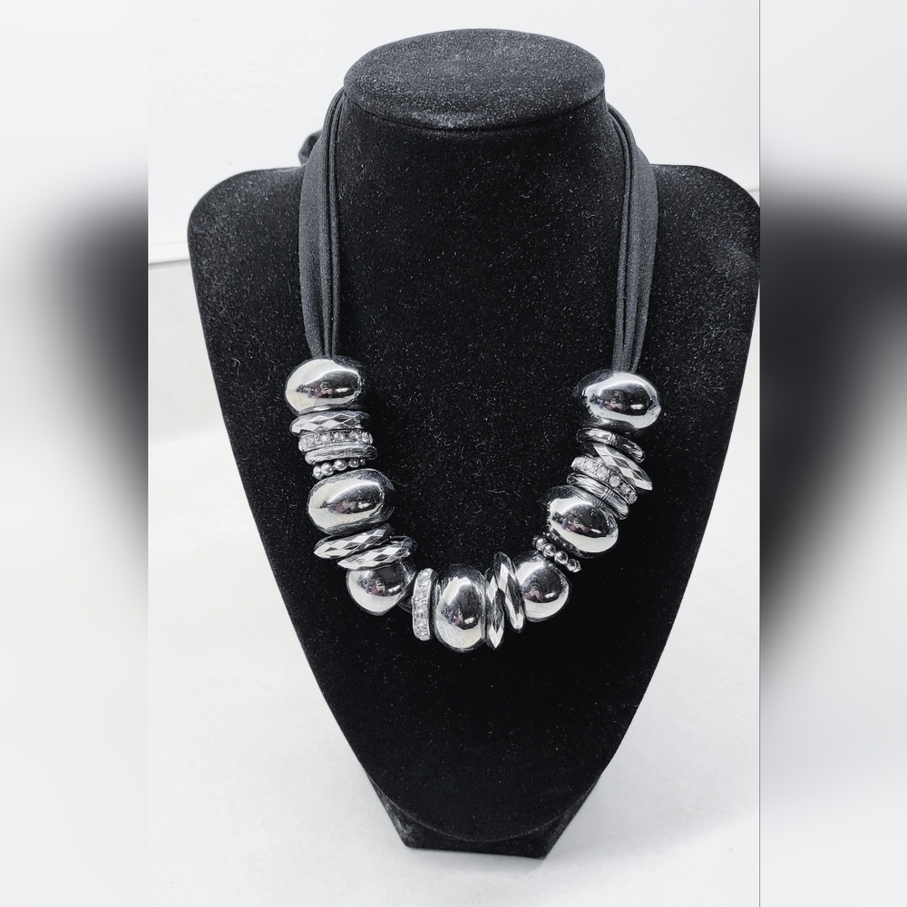 Womens Paparazzi Necklace